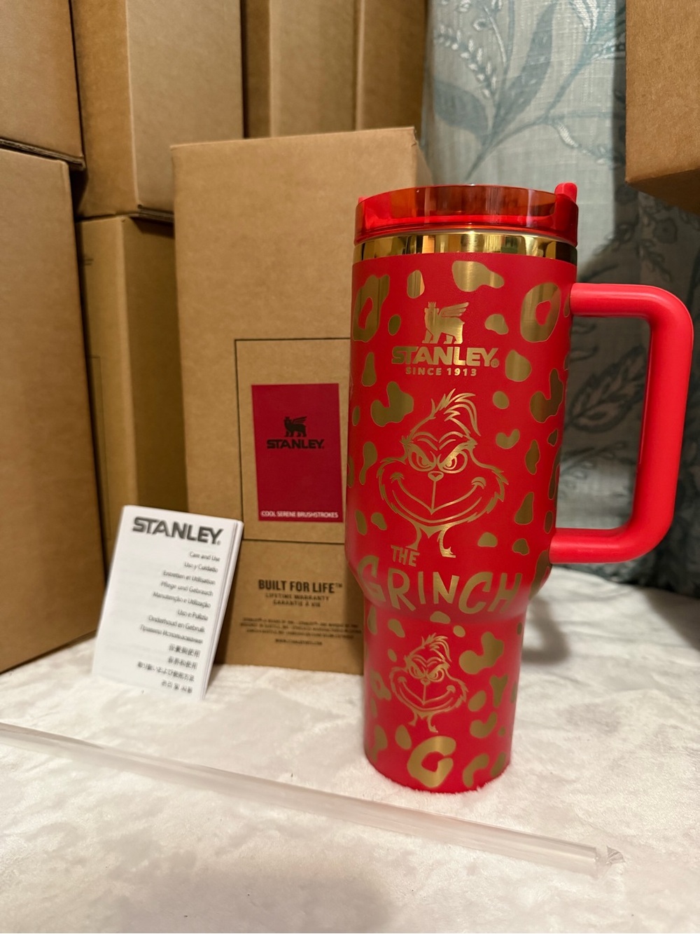 40oz Stanley Red and Gold Grinch & cheetah print